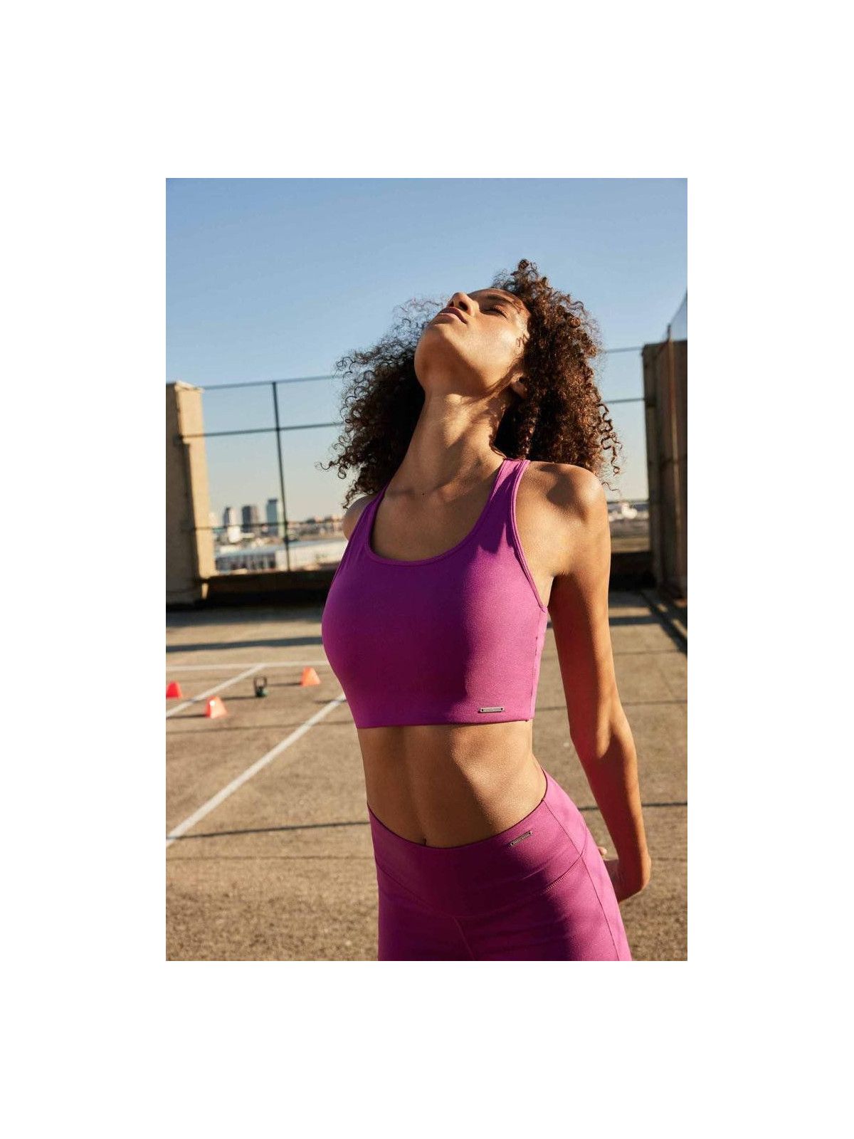 Top Deportivo con Relleno Extraíble Ysabel Mora 70838