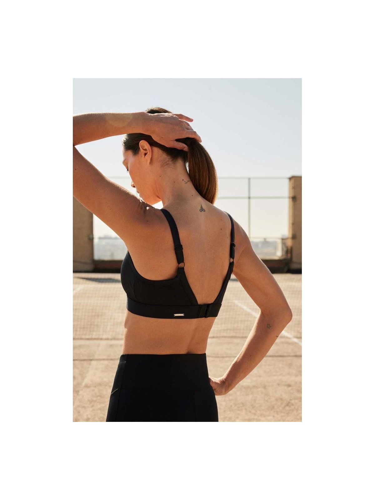 Sujetador Deportivo Ysabel Mora 70841 | Sujeción Ajustable con Relleno Extraíble|El Cajón de Noe