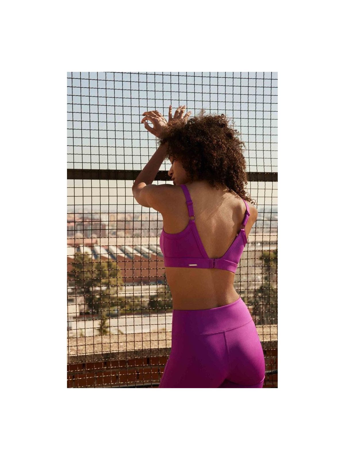 Sujetador Deportivo Ysabel Mora 70841 | Sujeción Ajustable con Relleno Extraíble|El Cajón de Noe