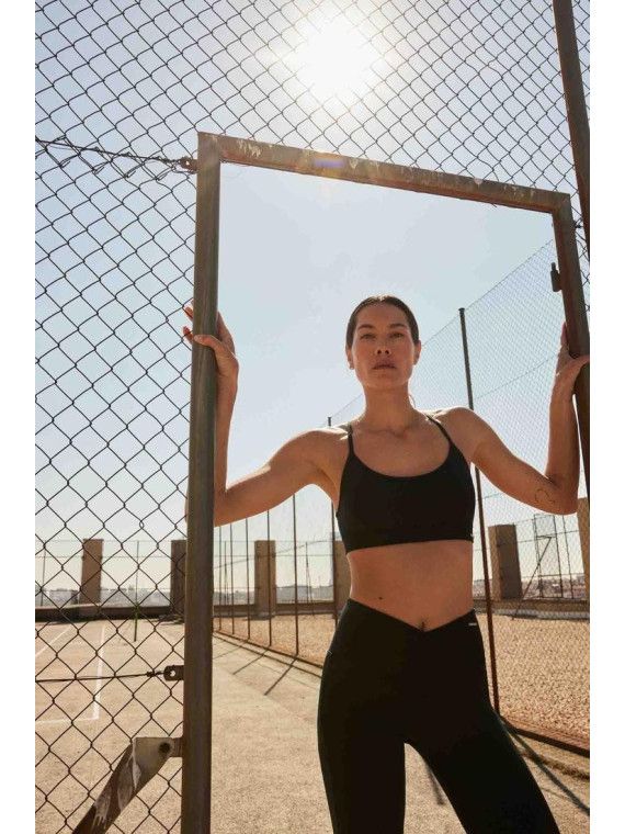 Sujetador Deportivo Ysabel Mora 70849 | Relleno Extraíble y Tirantes Regulables|El Cajón de Noe