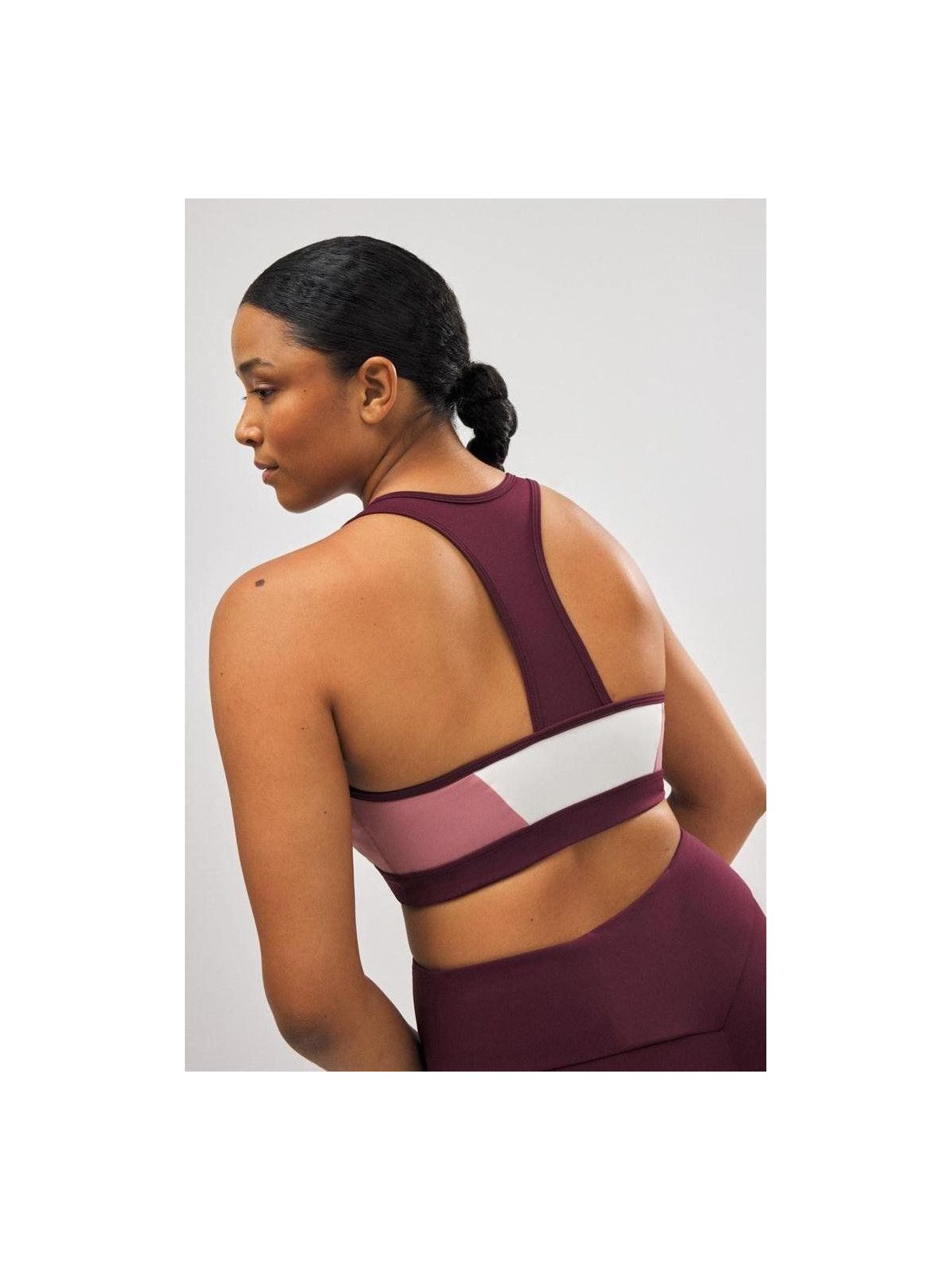 Sujetador Deportivo Ysabel Mora Sujeción Media con Relleno Extraíble|El Cajón de Noe