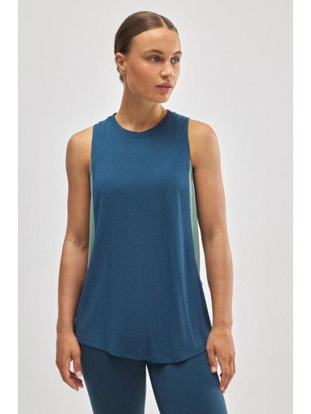Camiseta Deportiva de Tirantes Ysabel Mora 70928 Ligera
