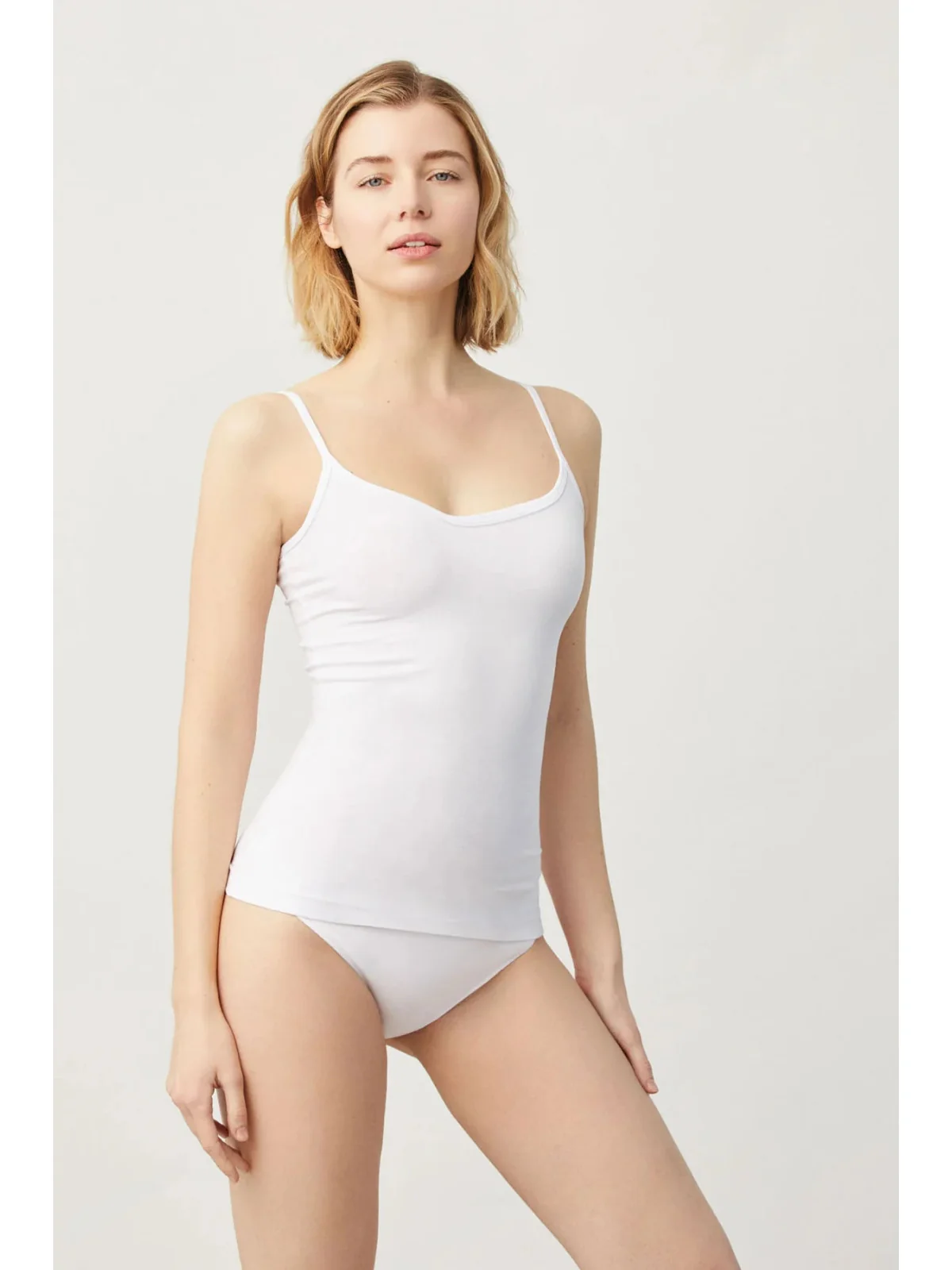 Camiseta Interior Mujer Ysabel Mora - Tirante Fino Algodón|El Cajón de Noe