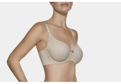 Sujetadores que Enamoran: Guía para Elegir el Ideal | Selene en elcajondenoe.com image